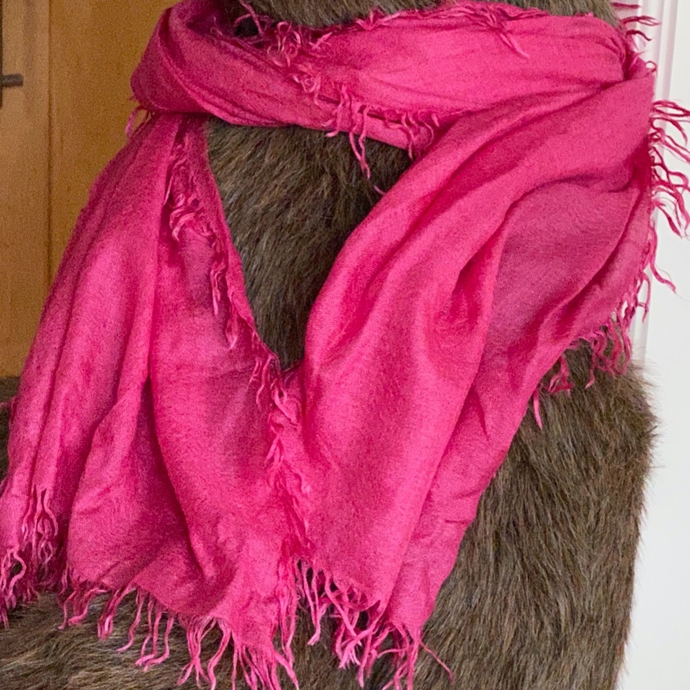 Eileen Fisher Fuchsia Silk scarf